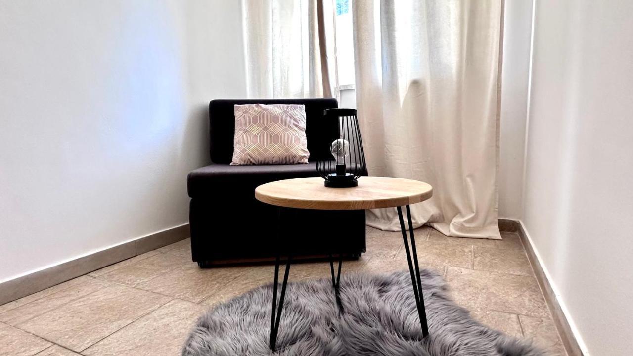 Villa Ester Lopar Eksteriør bilde